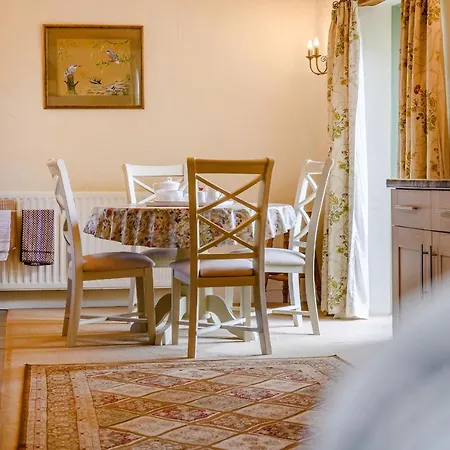 Pickle Barn * Lupton