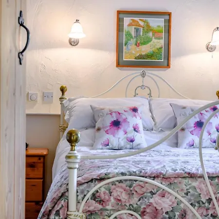 Pickle Barn * Lupton